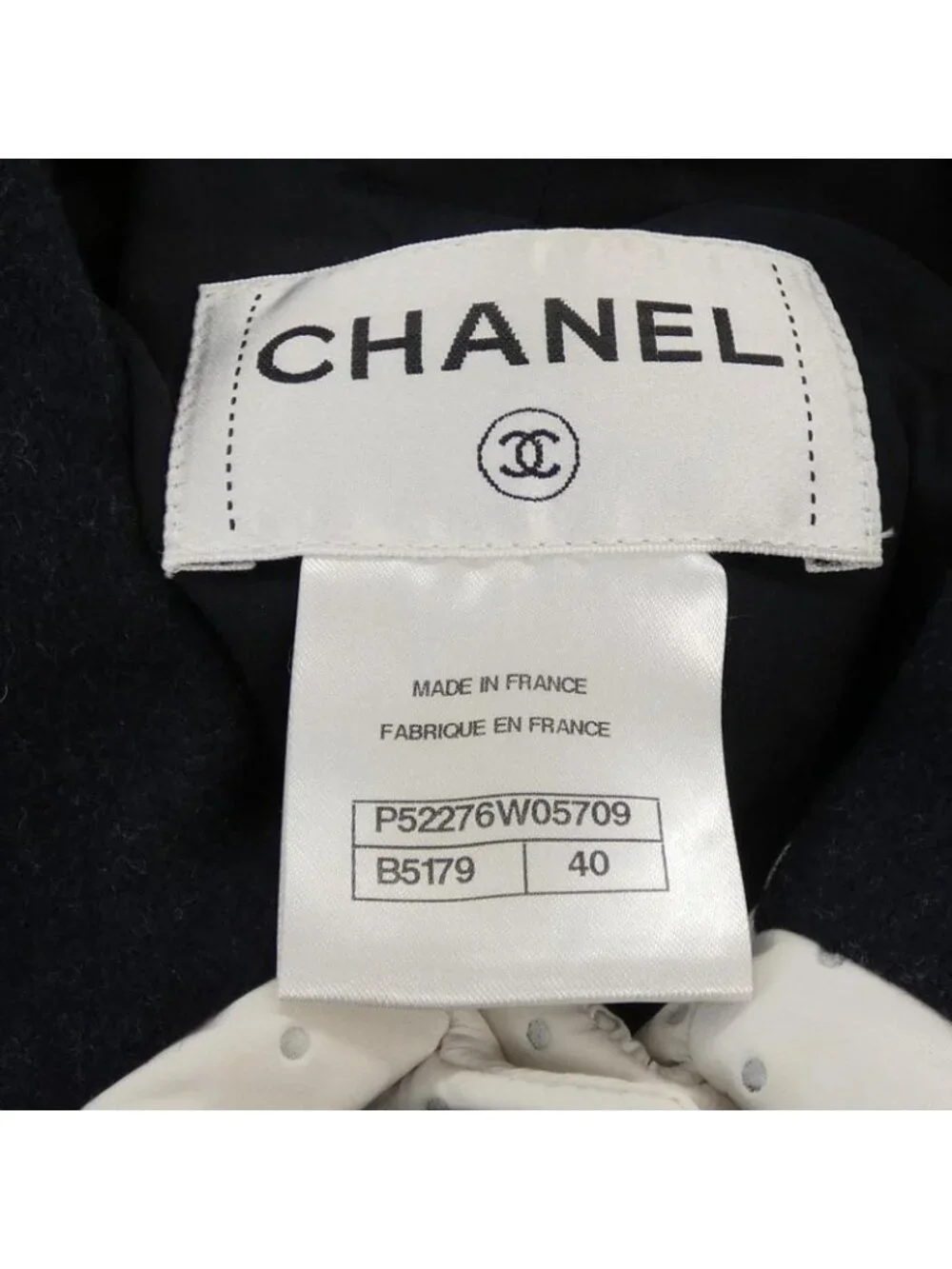 Chanel Jacket White - Picture 4 of 6